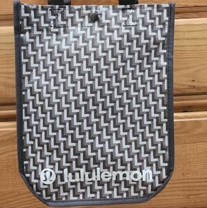 lululemon athletica Black and White Geometric Reusable Bag